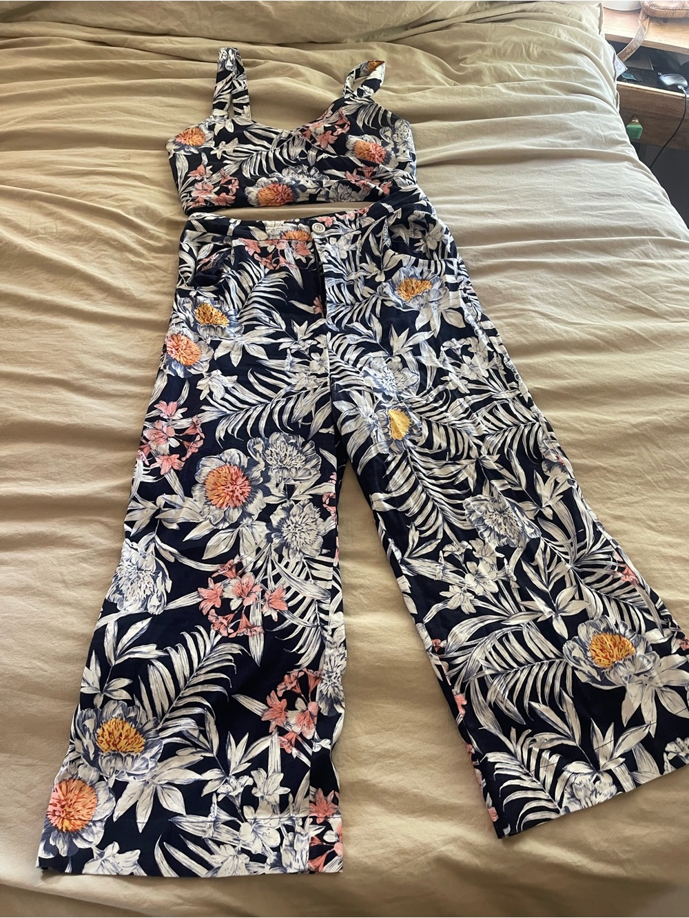 Anthropologie Maeve Navy Floral Wide-Leg Jumpsuit Set - Picture 1 of 3